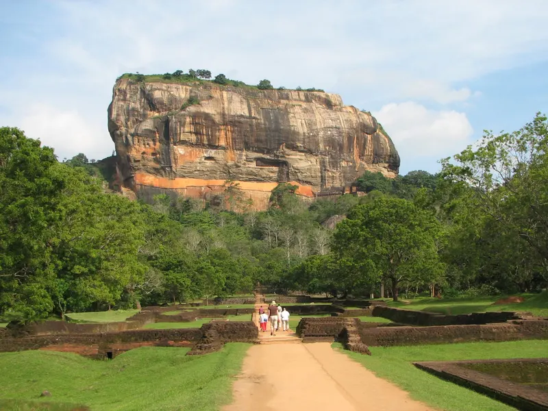 Colombo, Kandy, Bentota
